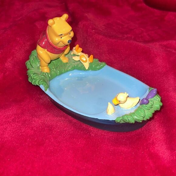 Vintage Disney Pooh Sunshine and Showers Soap Dish Bathroom Decor - Picture 1 of 7